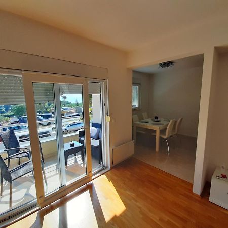 Apartman U Centru Makarske Makarska Exterior foto